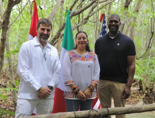 Ministros de medio ambiente de México, Estados unidos y Canadá visitan la colonia de reproducción del flamenco en el Ejido San Crisanto.
